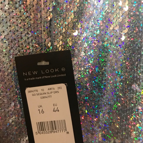 ✨ New Look Sequin Glitter Mini Dress from ASOS - Picture 5 of 6